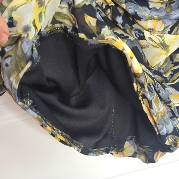 FATE Dark Floral Ruched Bodycon Mini Dress Ruffle Mock Neck Rear Zipper S - Picture 7 of 13